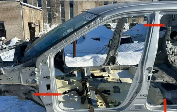Nissan Rogue Front sill (body part) 