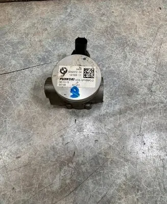 BMW i3 Air conditioning (A/C) expansion valve 9292572