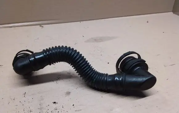 Audi A6 S6 C7 4G Breather hose/pipe 