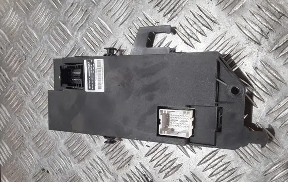 Renault Espace - Grand espace IV Comfort/convenience module 8200357327