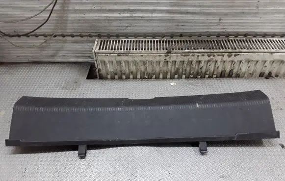 Volkswagen PASSAT B7 USA Trunk/boot sill cover protection 561863459