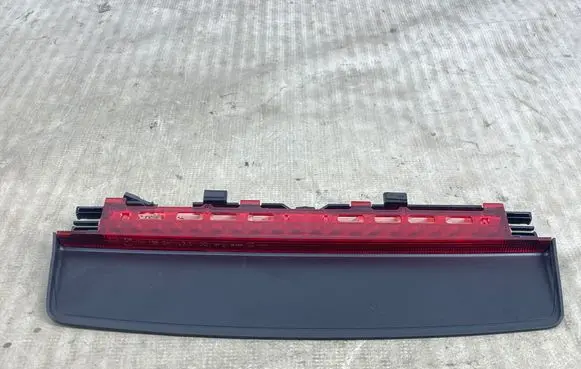 BMW 7 F01 F02 F03 F04 Third/center stoplight 7187221 7182211