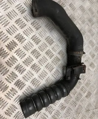 Ford Mondeo Mk III Intercooler hose/pipe 2S7Q6K769AD D05W3