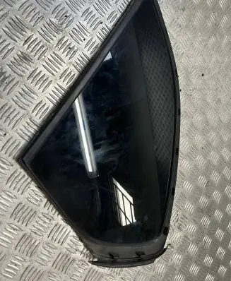 BMW X5 F15 Rear side window