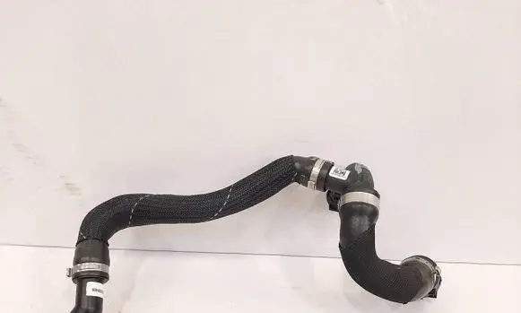BMW 1 F40 Engine coolant pipe/hose 8631942 11518631942
