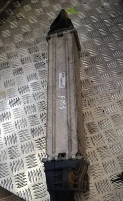 Ford Mondeo Mk III Intercooler radiator 1s709l440af
