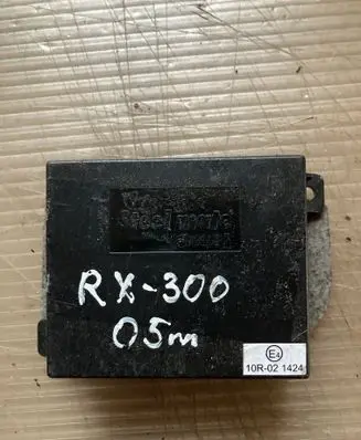 Lexus RX 330 - 350 - 400H Alarm control unit/module 10R021424