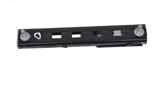 Mercedes-Benz CLS C218 X218 Seat belt height adjuster 616582300A