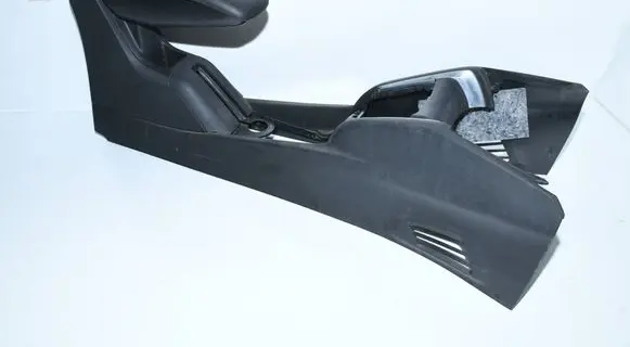 Peugeot 208 I Center console