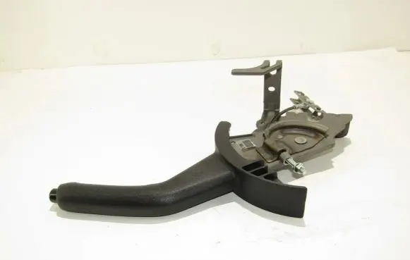 Hyundai ix20 Handbrake/parking brake lever assembly