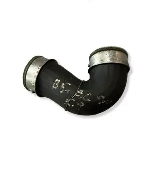 Volkswagen PASSAT B5.5 Intercooler hose/pipe 