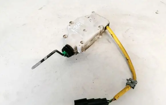 Volkswagen Sharan Central locking motor 7m0959775c