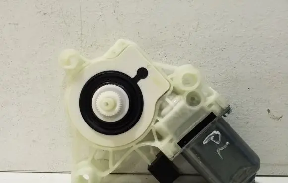 Volkswagen ID.4 Front door window regulator motor 4K0959811A