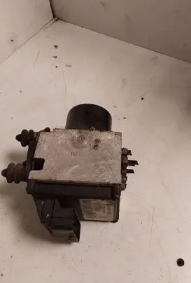 Volkswagen PASSAT B6 ABS Pump 3C0614109C