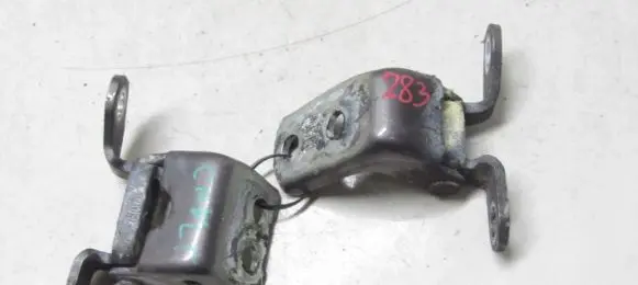 Honda CR-V Rear door hinge set 