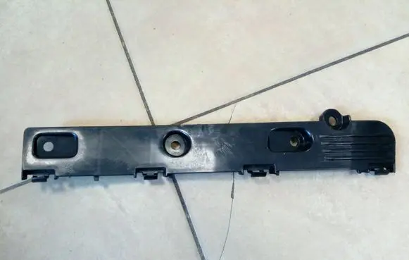 Ford Ecosport Rear bumper mounting bracket GN15-17A882-CB