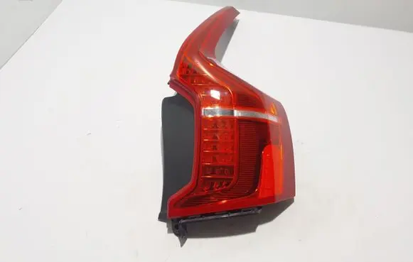 Volvo XC90 Rear/tail lights 32228827