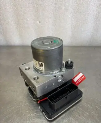 Renault Clio V Master brake cylinder