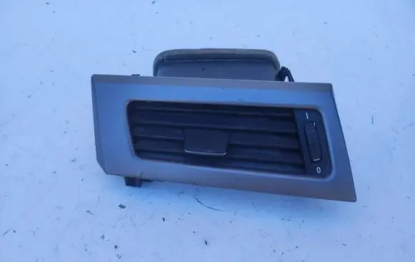 BMW 5 E60 E61 Dashboard side air vent grill/cover trim 6910731 14121810 5112001