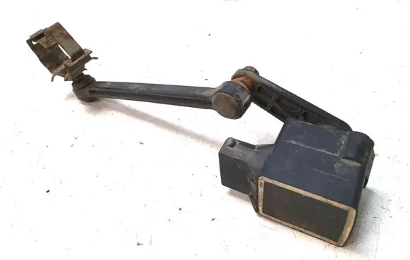 Skoda Superb B5 (3U) Air suspension front height level sensor 4B0907503A