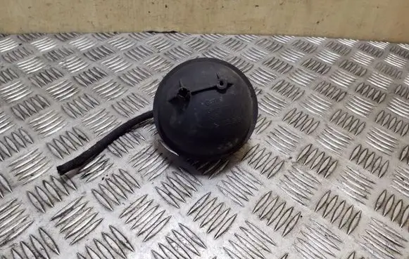 Vacuum air tank