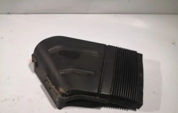 Audi A4 S4 B6 8E 8H Air intake duct part 8E0129617D