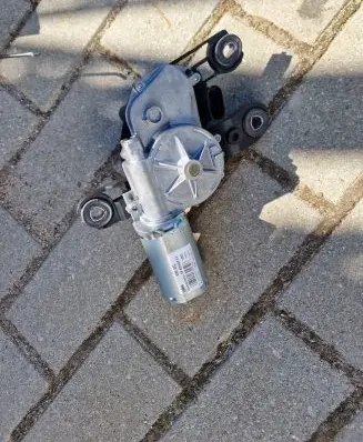 Skoda Superb B8 (3V) Rear window wiper motor 5F4955711