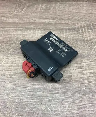 Skoda Octavia Mk2 (1Z) Gateway control module 1K0907530E 1K0907951