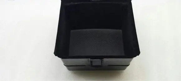 Volkswagen Touareg I Glove box central console 7L6863284B