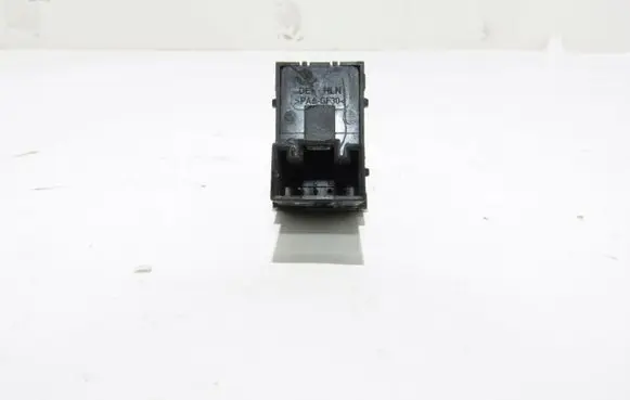 Volkswagen Jetta VI Electric window control switch