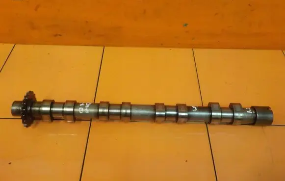 Ford Mondeo MK IV Camshaft 9644216280 28B2