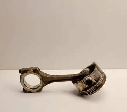 Toyota C-HR I Piston 