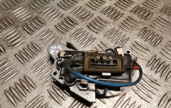 Mercedes-Benz E W210 Heater blower motor/fan resistor 2108206210
