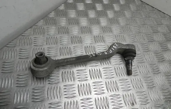 BMW 4 F32 F33 Rear control arm 6763700R VD19244
