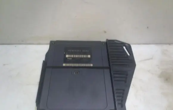 Mercedes-Benz E W210 Engine control unit/module 2108200026 331747