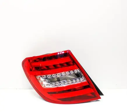 Mercedes-Benz C W204 Rear/tail lights A2048204664