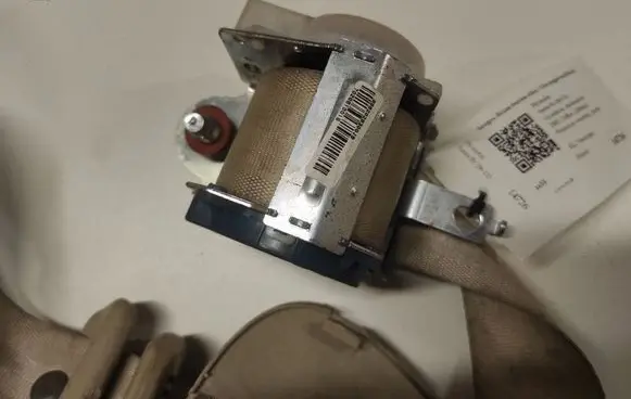 Hyundai Santa Fe Third row seat belt 898202B300J9
