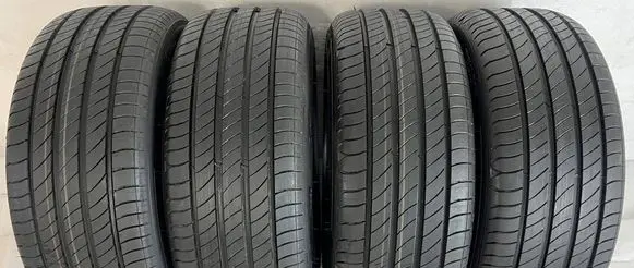 Hyundai Ioniq R17 summer tire 
