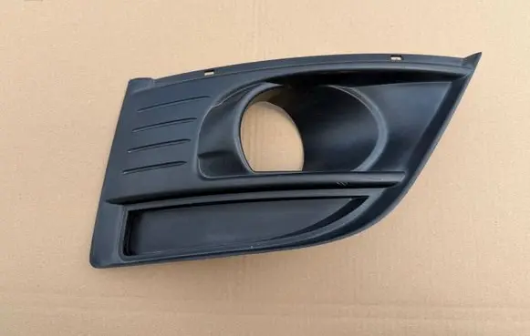 Citroen C4 I Picasso Front fog light trim/grill 9680403877