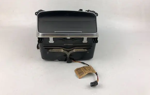 Glove box
