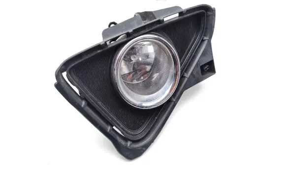 Toyota RAV 4 (XA40) Front fog light 52040-42050 52128-42160