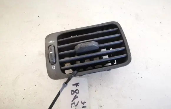 Volvo S80 Dash center air vent grill 130082002