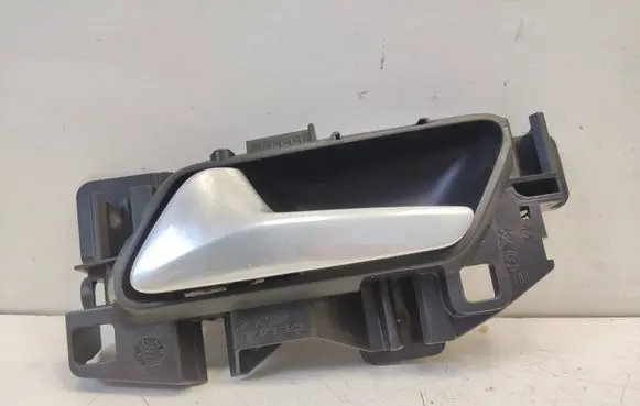Citroen DS7 Crossback Front door interior handle 98201553