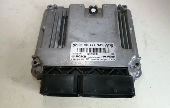 Opel Insignia A Engine control unit/module 55585024 55579447 0281018769