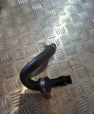 BMW 5 E60 E61 Engine coolant pipe/hose 3001035