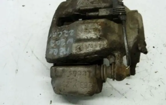 Mercedes-Benz C W203 Front brake caliper