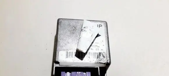 Opel Astra F Airbag control unit/module 90450273 5wk4072