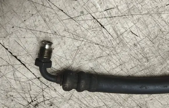 Mercedes-Benz E W124 Power steering hose/pipe/line