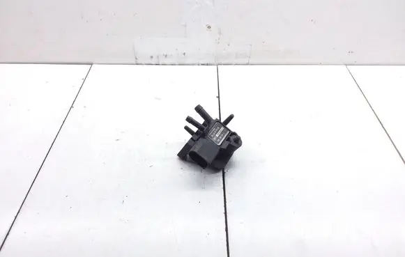Jeep Compass Exhaust gas pressure sensor 56044587AA 0281002811