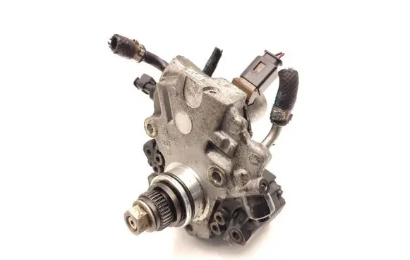 Mercedes-Benz C W205 Fuel injection high pressure pump A6510703301 28447442